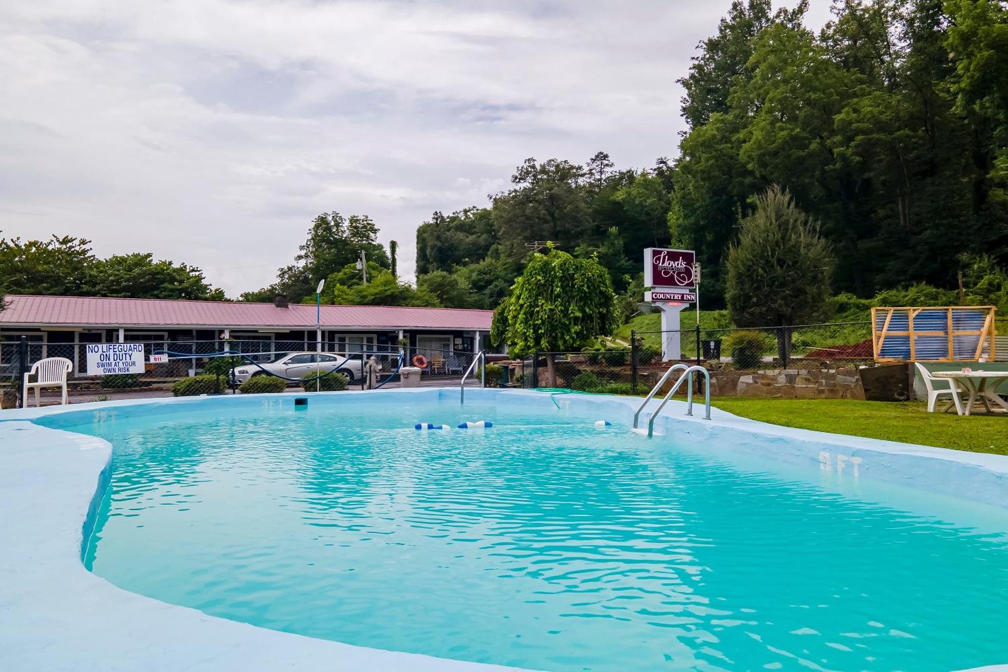 Lloyd'S On The River Country Inn By Oyo Bryson City Extérieur photo